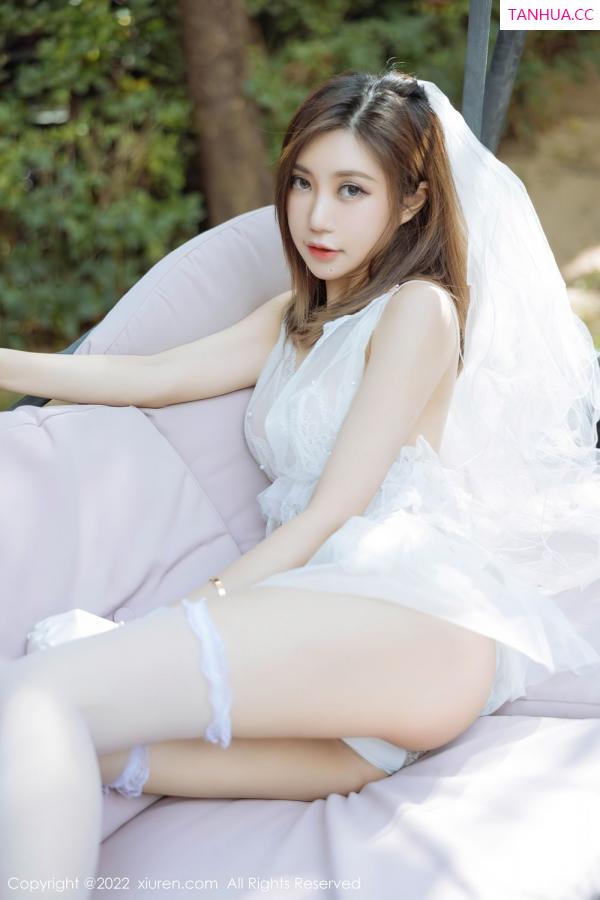 綺裡嘉 绮里嘉 [XiuRen]高清写真图 2022.04.02 No.4820 绮里嘉ula第18张图片